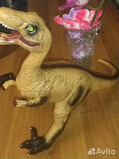 Динозавр мир юрского периода