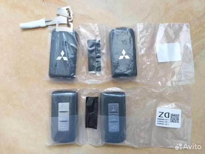 Ключи бесконтактные Mitsubishi ASX Outlander к-т