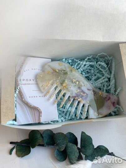 Гребешок для волос из эпоксидной смолы