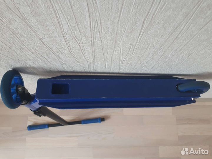 Самокат трюковой