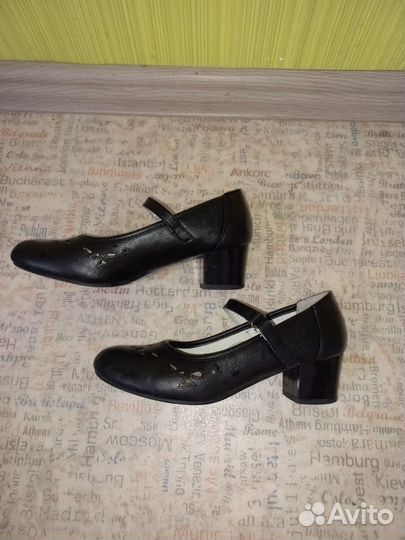 Туфли для девочки