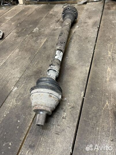 Полуось правая Volkswagen Passat CC