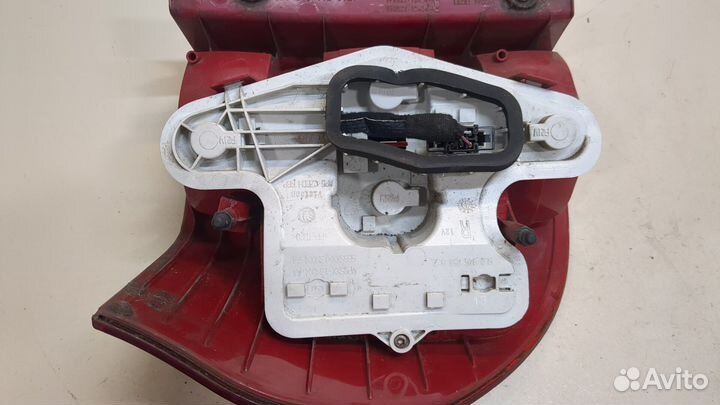 Фонарь (задний) правый Skoda Yeti