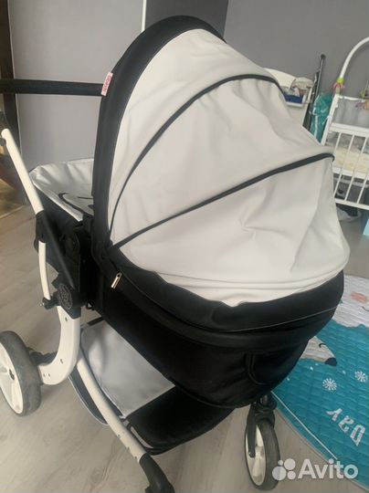 Коляска 2 в 1 эко кожа
