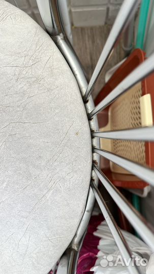 Стул кухонный