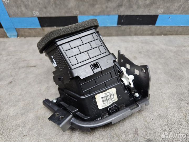 Дефлектор воздуховода Hyundai I30 1.4 G4FA 2013