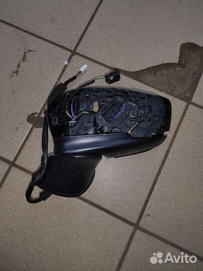 Корпус зеркала левое mazda 6 GL