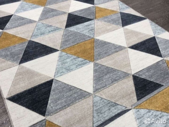 Ковры и паласы на войлочной основе