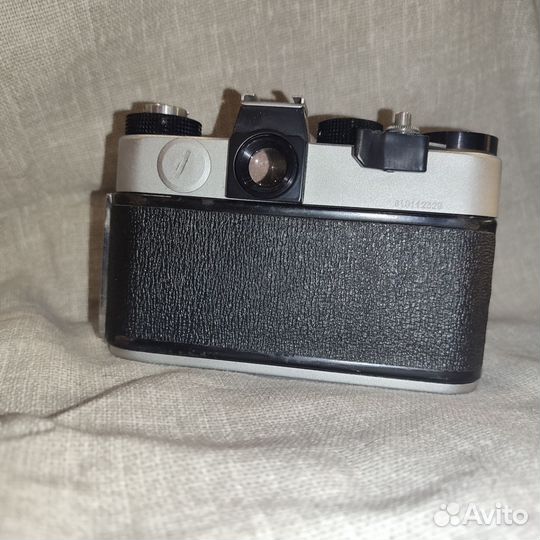 Фотоаппарат Зенит ттл с объективом Гелиос 44м