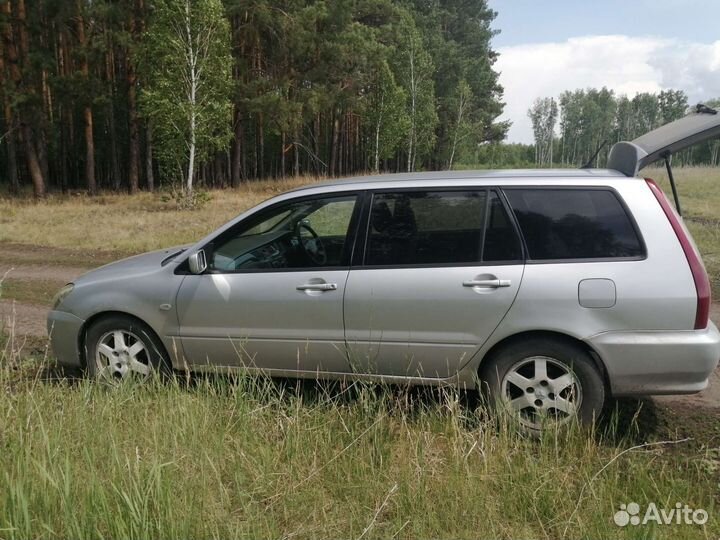 Mitsubishi Lancer Cedia, 2003