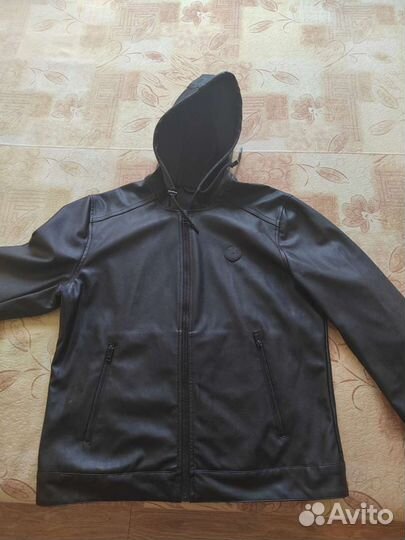 Продам куртку