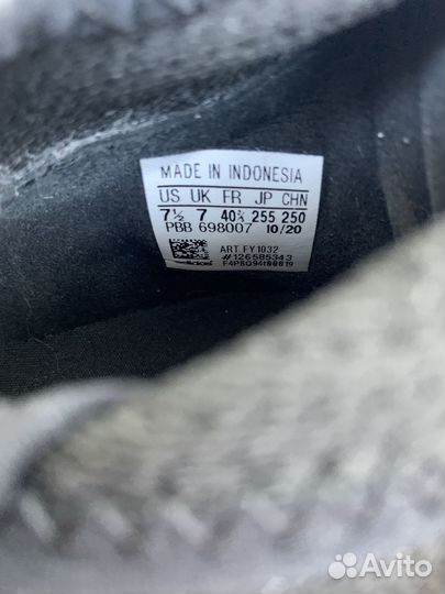 Футзалки Adidas