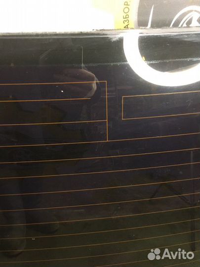 Стекло заднее Nissan Bluebird SU14 CD20 2.0 2000