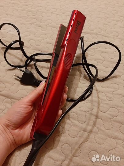 Утюжок для волос Deloni с регулировкой температуры