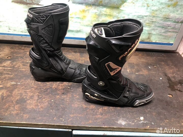 Forma Ice 42 мотоботы