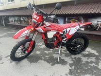 Мотоцикл Regulmoto Holeshot Red Edition (4 valves)