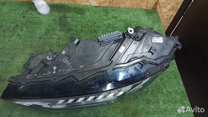 Фара LED передняя левая Audi Q7 2019+