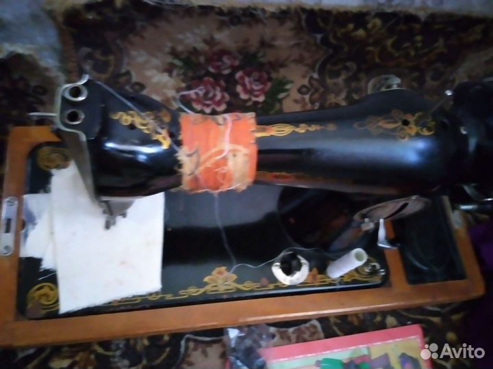 Швейная машина