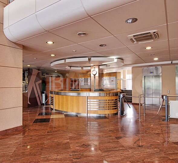 Сдам офис 51.5 м2 у м. Ботанический сад