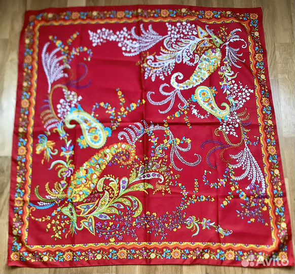 Платки, палантин, парео