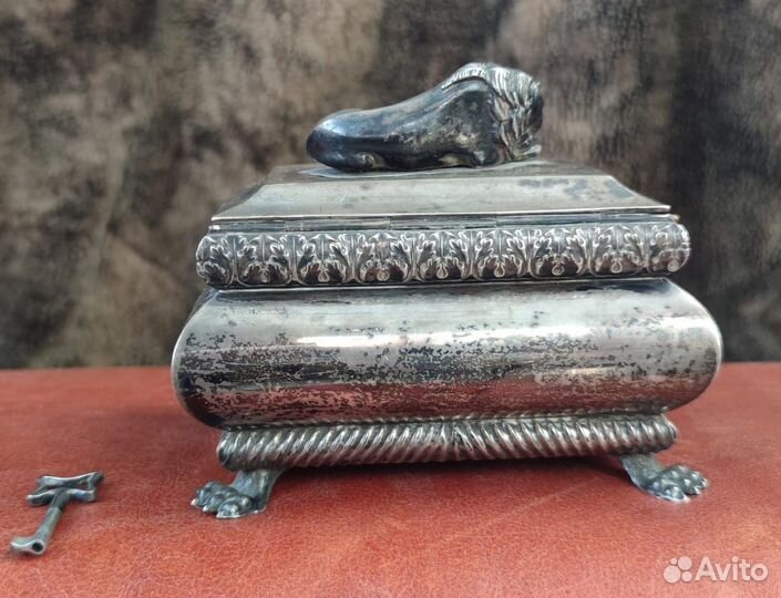 Шкатулка-ларец Лев антик серебро