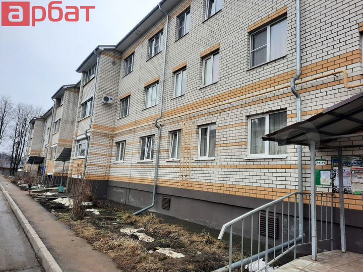 2-к. квартира, 56 м², 2/3 эт.
