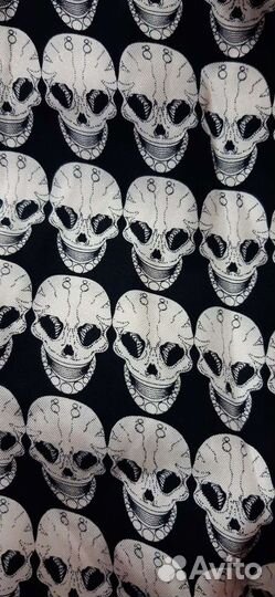 Женский шарф Thomas Wylde