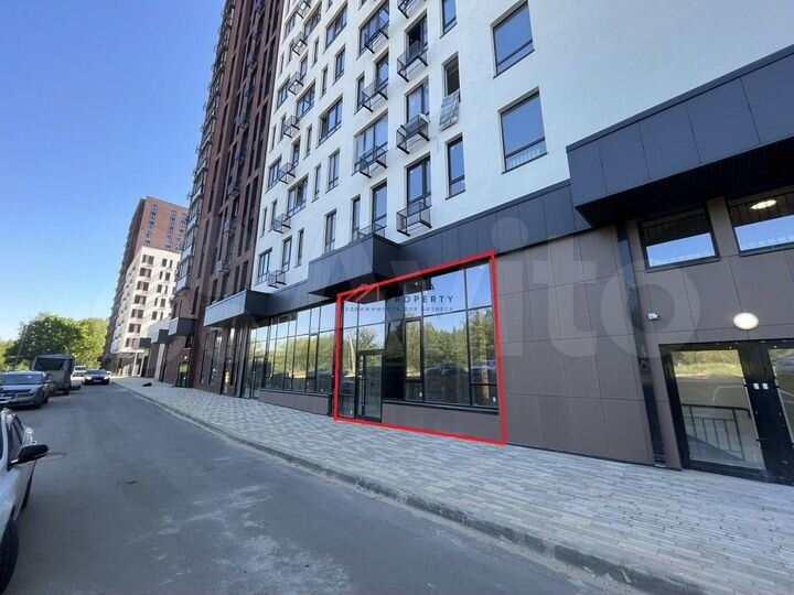 Сдам торговое помещение, 400 м²