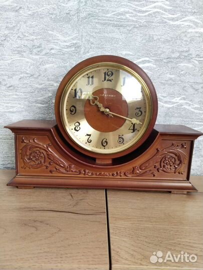 Часы настольные СССР