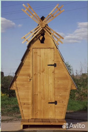 Дачный туалет деревянный AIN
