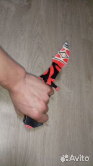 Охотнечий нож из CS:GO из дерева