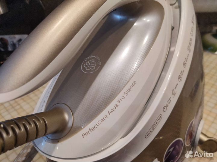 Парогенератор philips GC9410