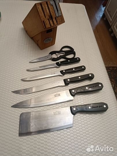 Набор кухонных ножей