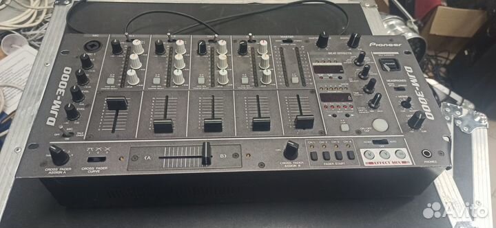 Микшерный пульт Pioneer DJM-3000