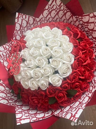 Букеты из 101, 51, 31 розы