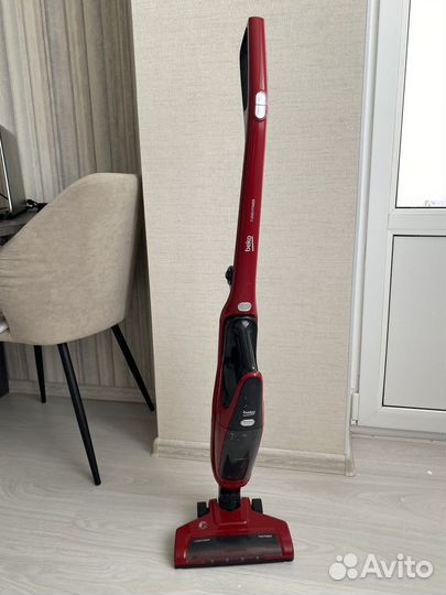 Вертикальный пылесос