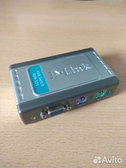 Переключатель kvm-121