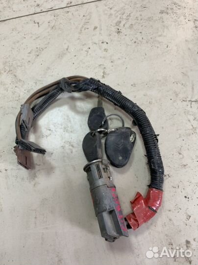 Замок зажигания Citroen Xsara Picasso