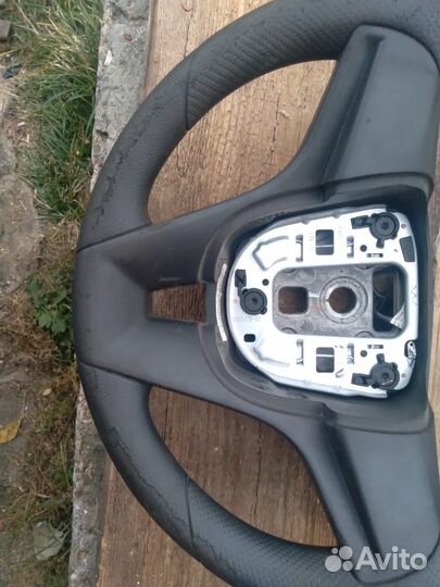 Продается руль от chevrolet cruze