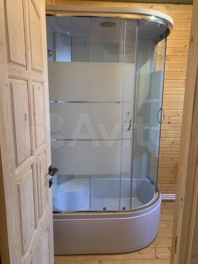 Дом 170 м² на участке 6 сот.