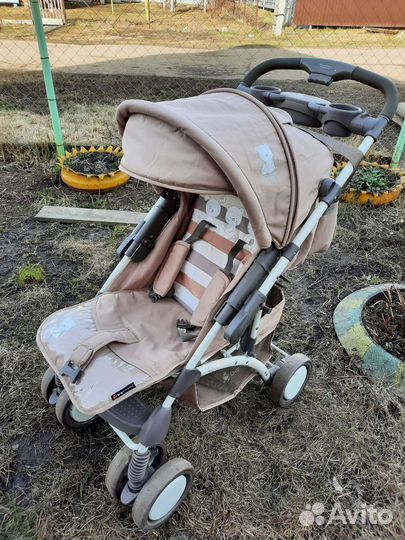 Прогулочная коляска