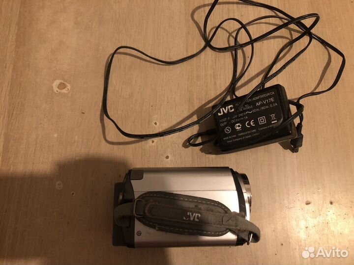 Видеокамера jvc gz mg335her 30гб