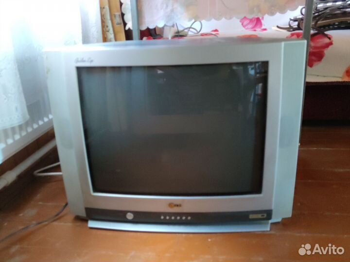 Телевизор LG 52см/ 21 дюйм кинескоп
