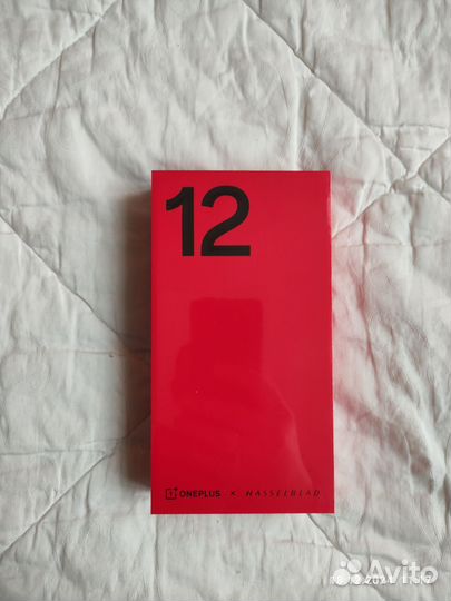 OnePlus 12, 16/512 ГБ