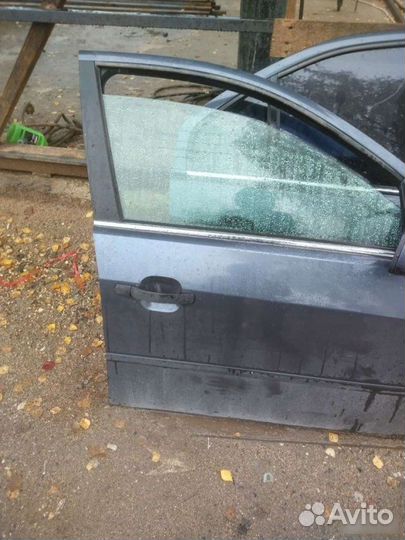 Дверь передняя правая Ford Mondeo 3 2003-2007