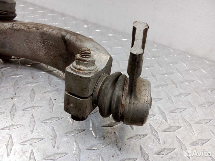 Кулак поворотный левый BMW X5 E70 6773783