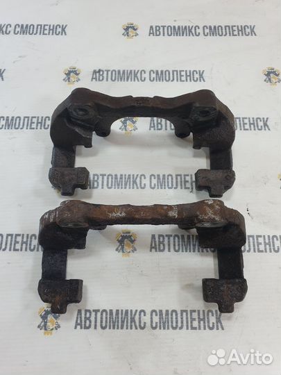 Скоба пер. суппорта Opel Astra H