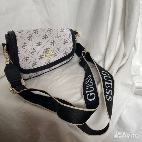 Сумка женская guess