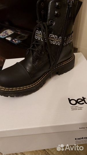 Ботинки для девочки