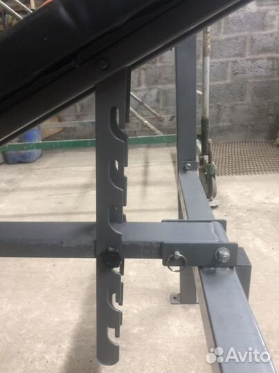 Стойка для штанги, скамья